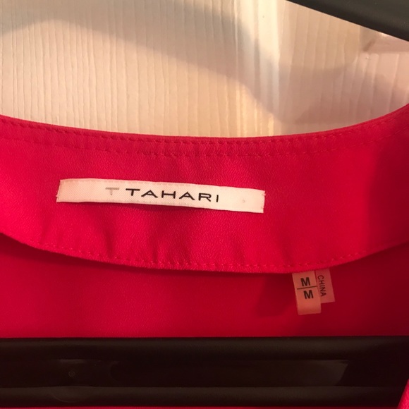 Bright Pink Sleeveless Tahari Blouse - Picture 4 of 6